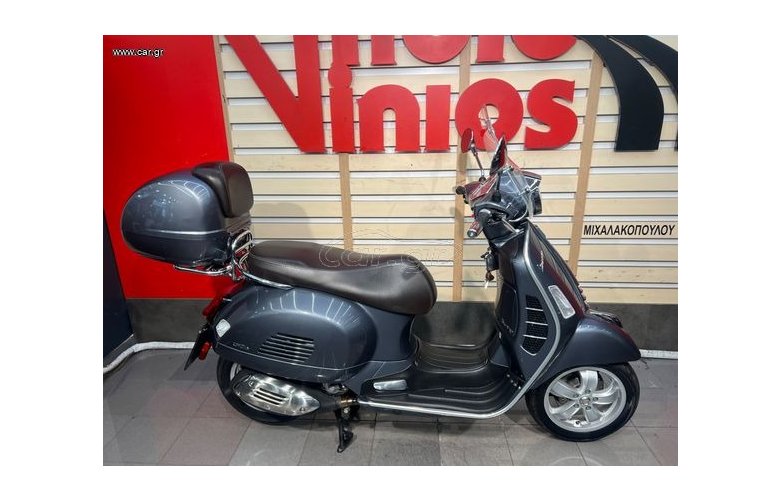 Vespa GTS 300 2022