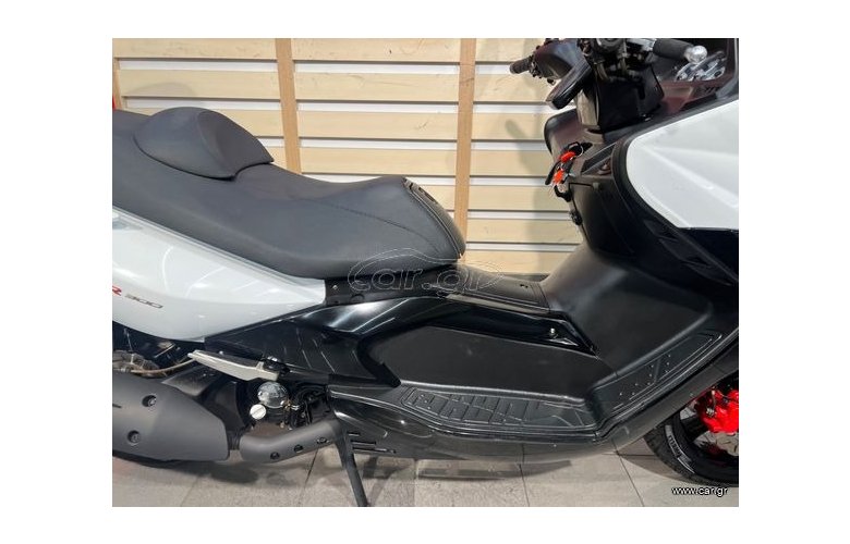 Kymco Xciting 300 R 2013