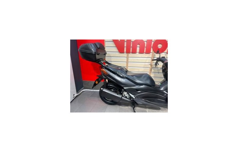 YAMAHA XMAX 300 2018