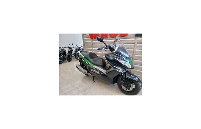 Kawasaki J 300 2015