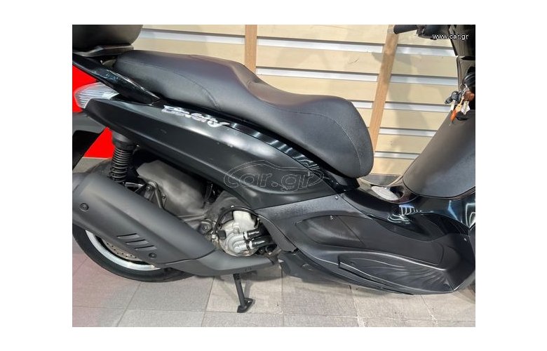 Piaggio Beverly 300i 2016