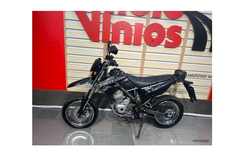 Kawasaki D-TRACKER 2015