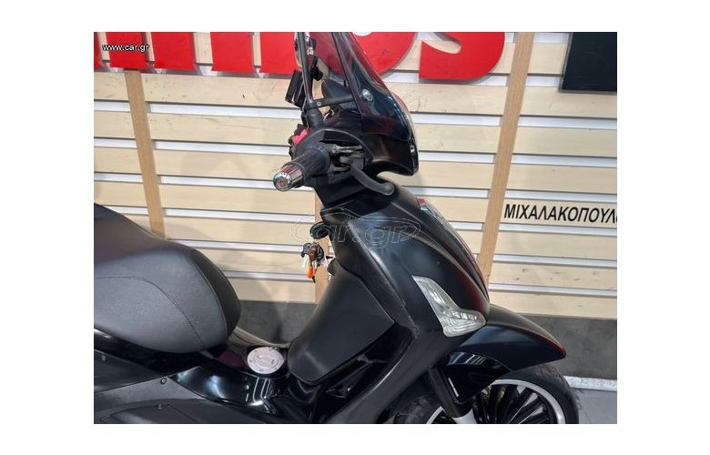 Piaggio Beverly 300i 2016