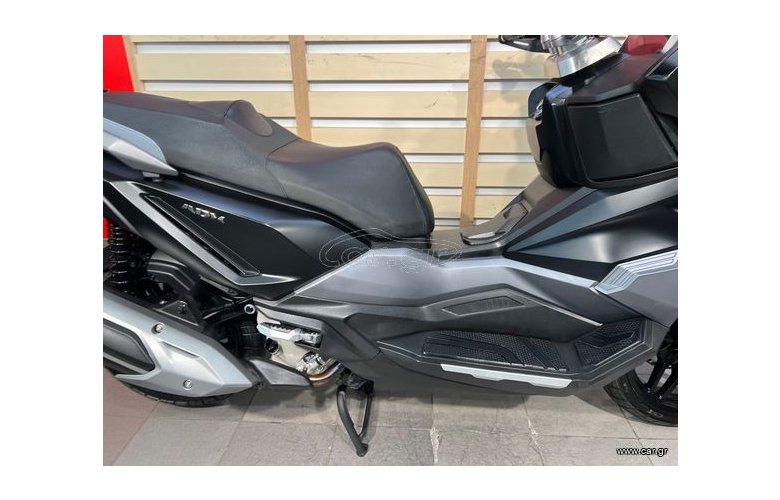 Sym ADX 300 2025