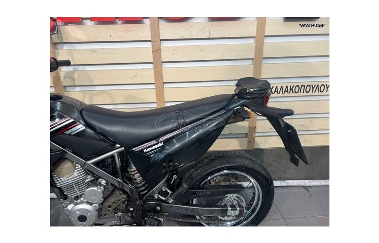 Kawasaki D-TRACKER 2015