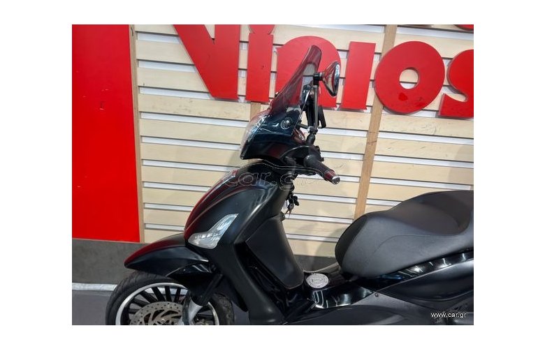 Piaggio Beverly 300i 2016