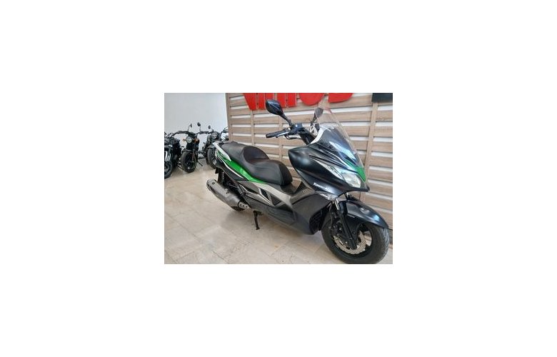 Kawasaki J 300 2015