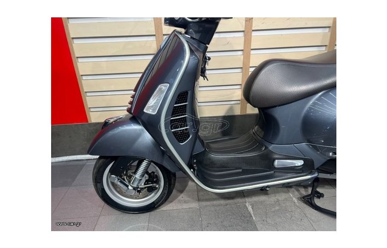 Vespa GTS 300 2022