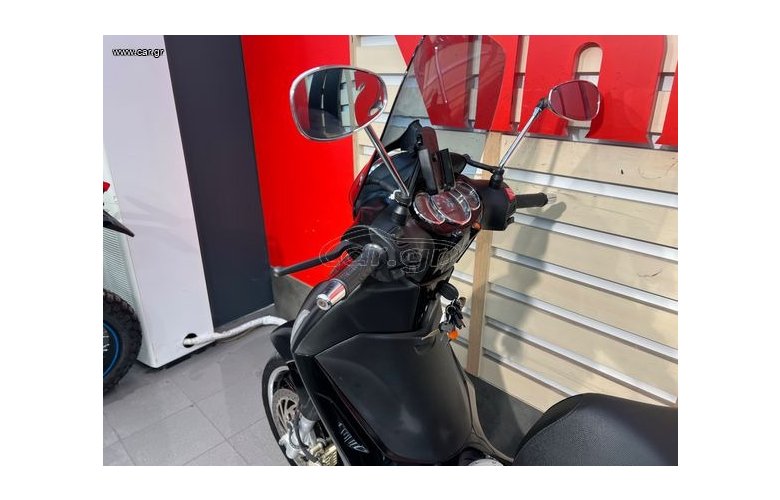 Piaggio Beverly 300i 2016