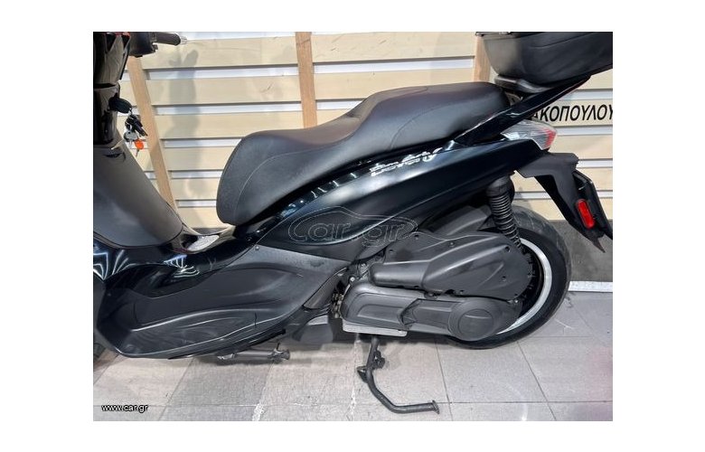 Piaggio Beverly 300i 2016