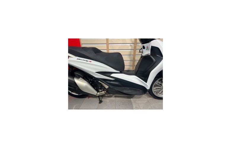 Piaggio Beverly 400 2023