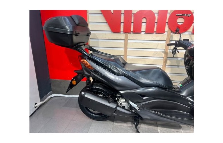 YAMAHA XMAX 300 2018