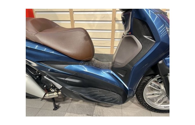 ΜΟΤΟΣ/ΤΑ PIAGGIO BEVERLY 400