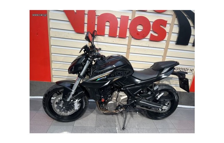 QJMOTOR SRK700 2024