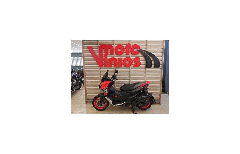 Aprilia SR GT 200 2025
