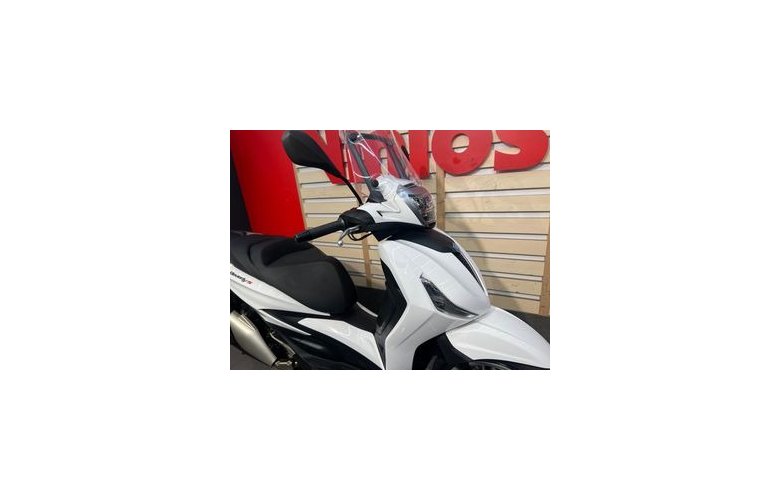 Piaggio Beverly 400 2023