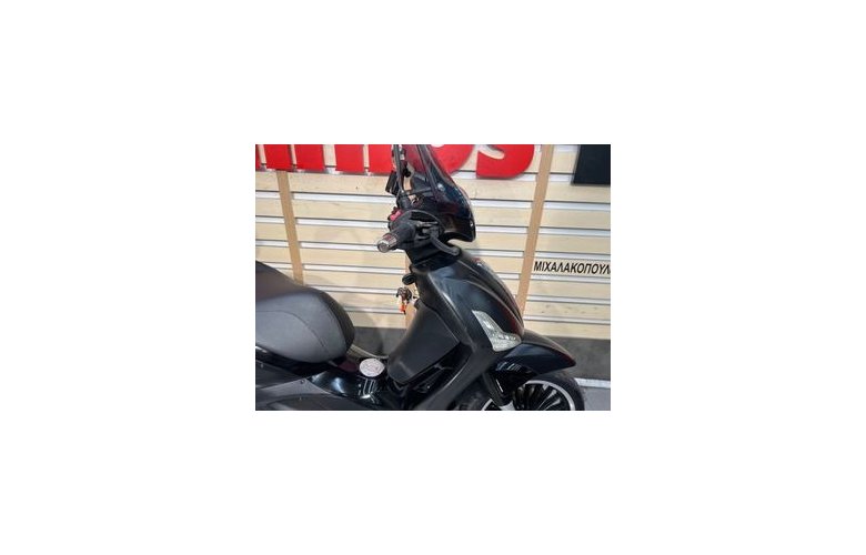 Piaggio Beverly 300i 2016