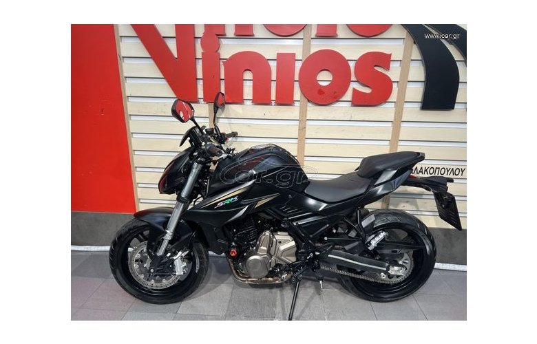 QJMOTOR SRK700 2024