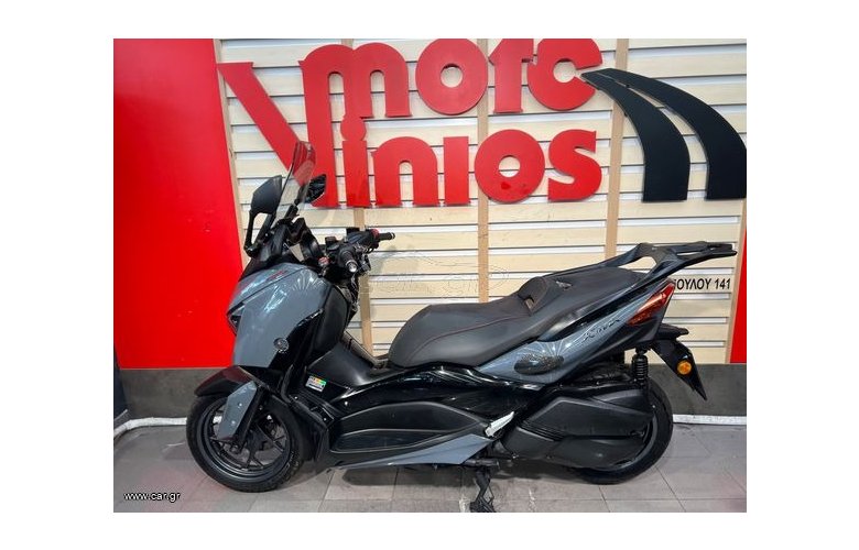 YAMAHA XMAX300 TECH MAX '22