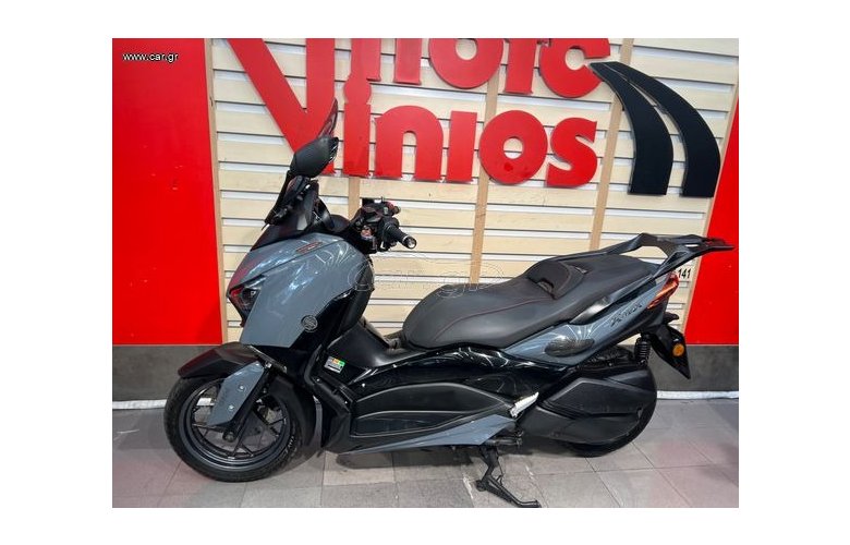 YAMAHA XMAX300 TECH MAX '22