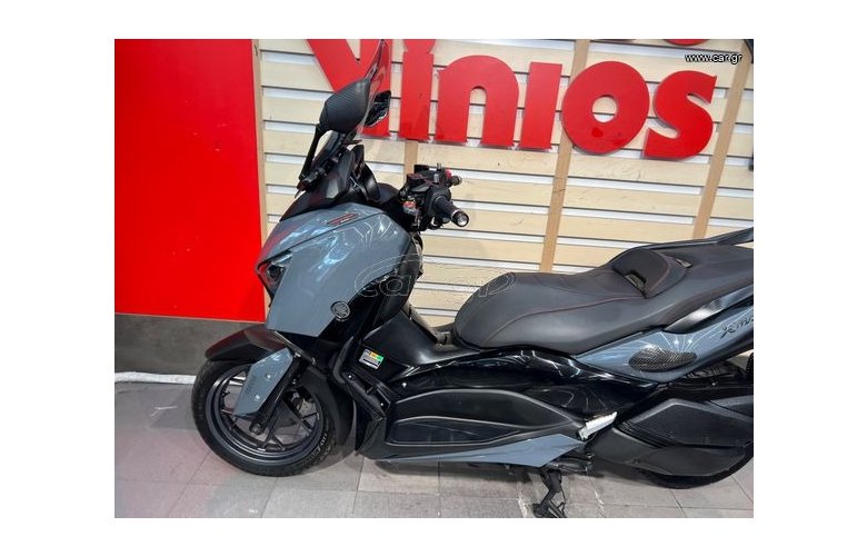 YAMAHA XMAX300 TECH MAX '22