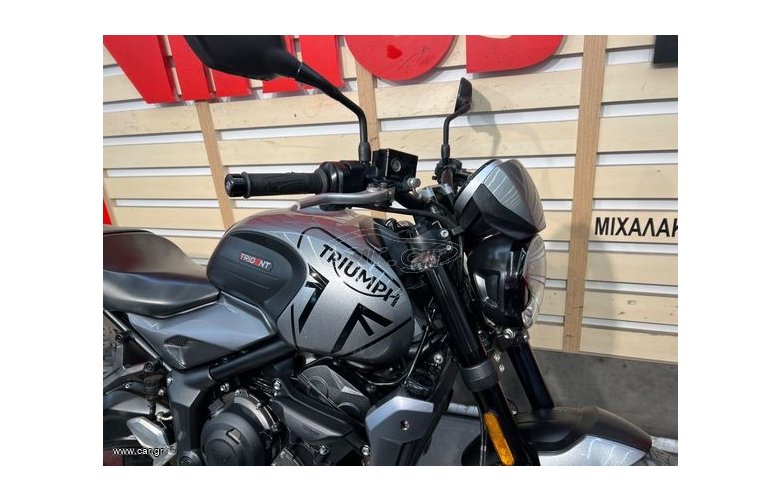 TRIUMPH TRIDENT660 '22