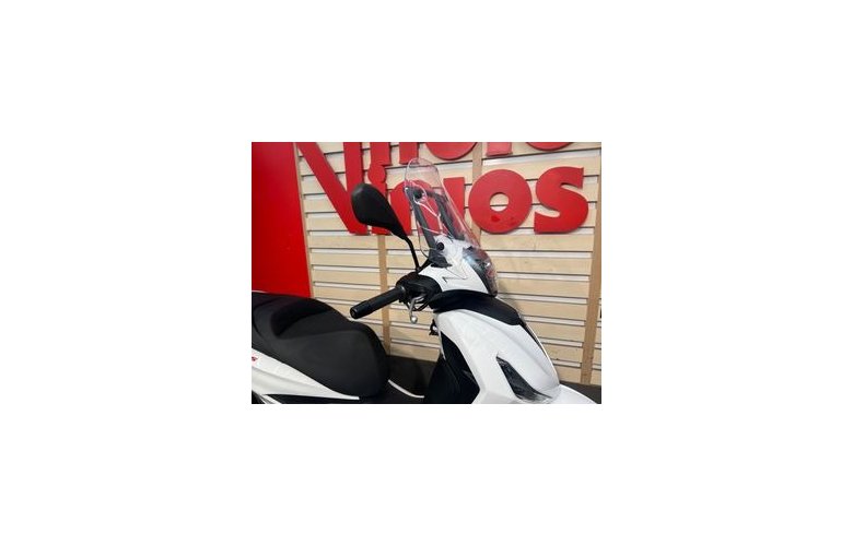 Piaggio Beverly 400 2023
