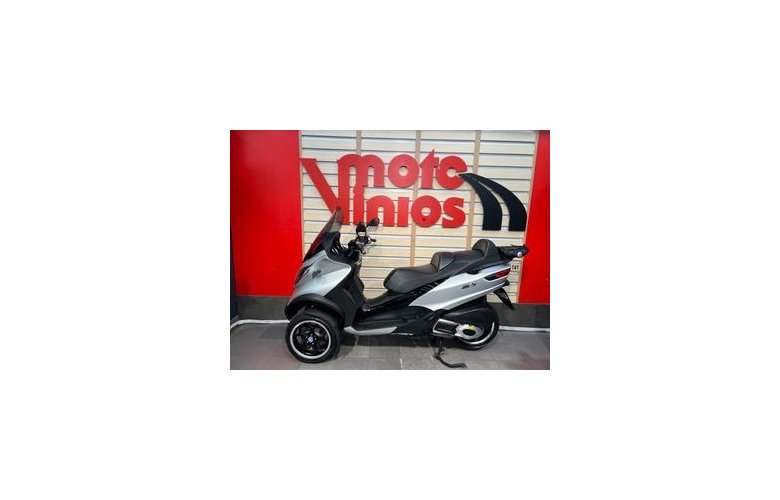 Piaggio MP3 300 LT 2015
