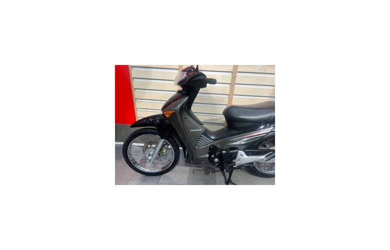 Honda Innova 125 2013