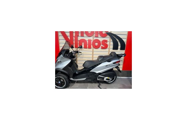 Piaggio MP3 300 LT 2015