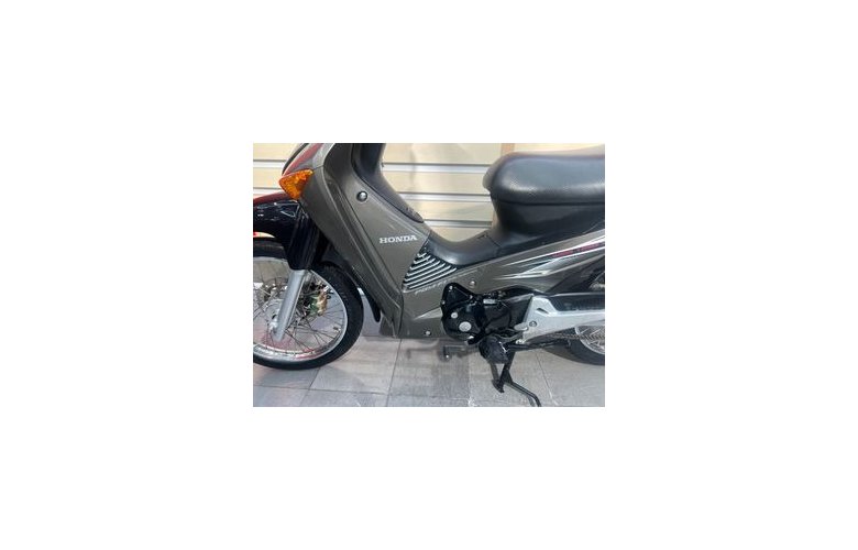 Honda Innova 125 2013