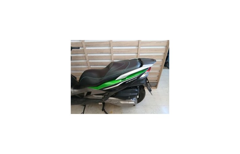 Kawasaki J 300 2015