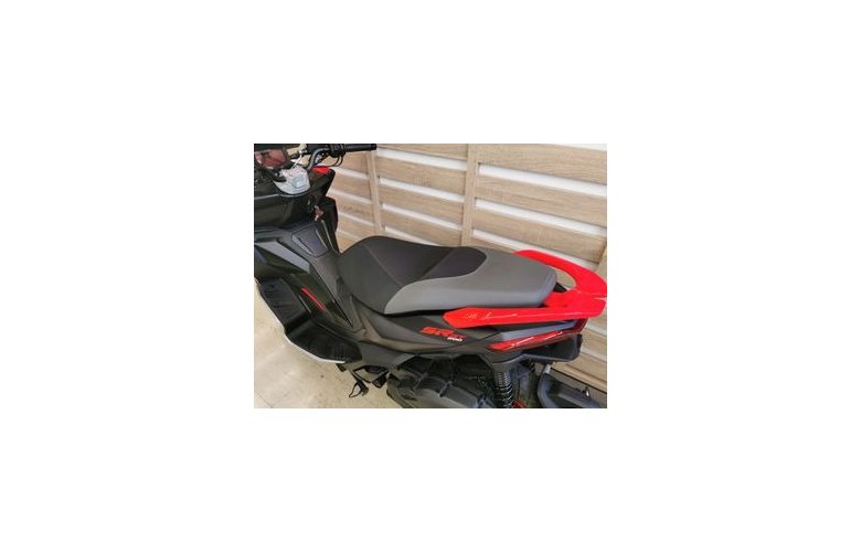 Aprilia SR GT 200 2025
