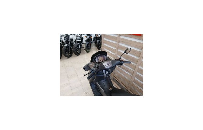 Yamaha NMAX 155 2022