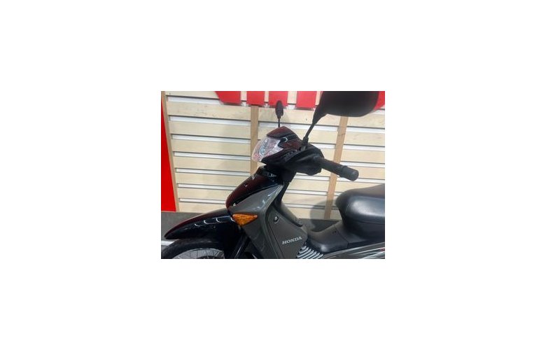 Honda Innova 125 2013
