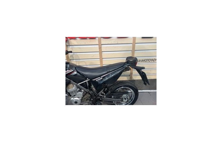 Kawasaki D-TRACKER 2015