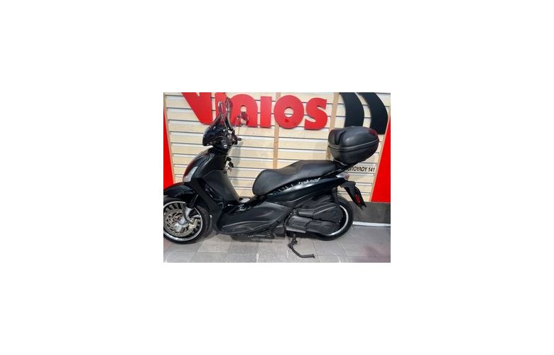 Piaggio Beverly 300i 2016