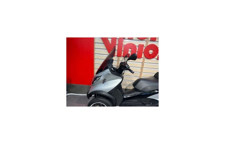 Piaggio MP3 300 LT 2015