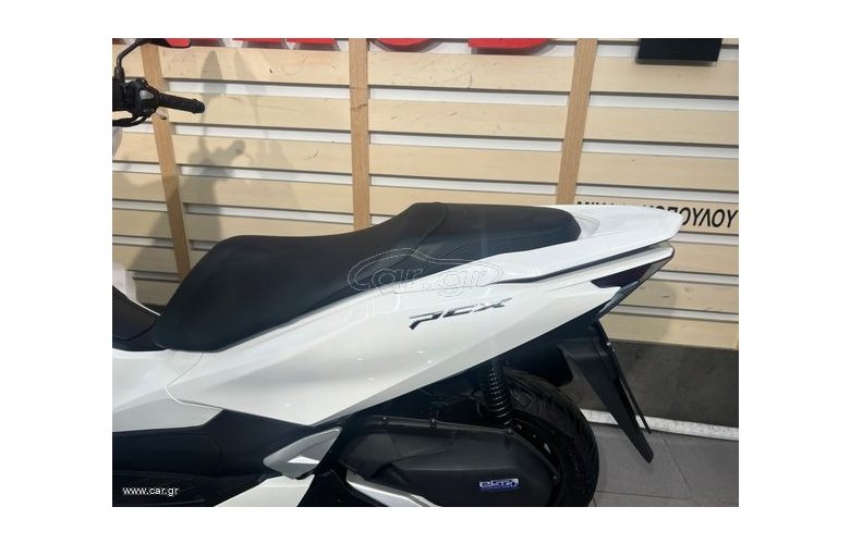 Honda PCX 125 2025 ABS