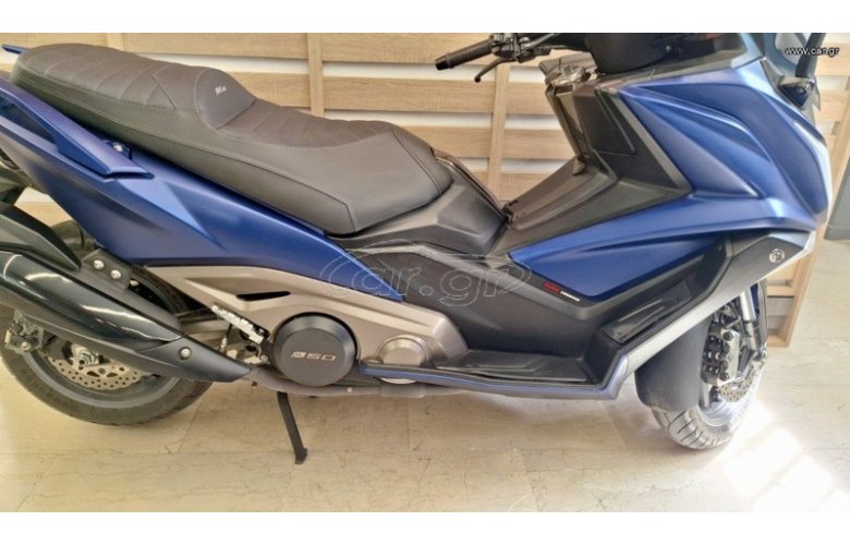 KYMCO AK550 2021