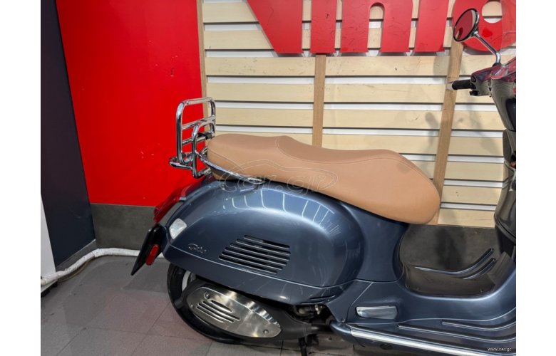 Piaggio Vespa GTS 300 2018 ABS