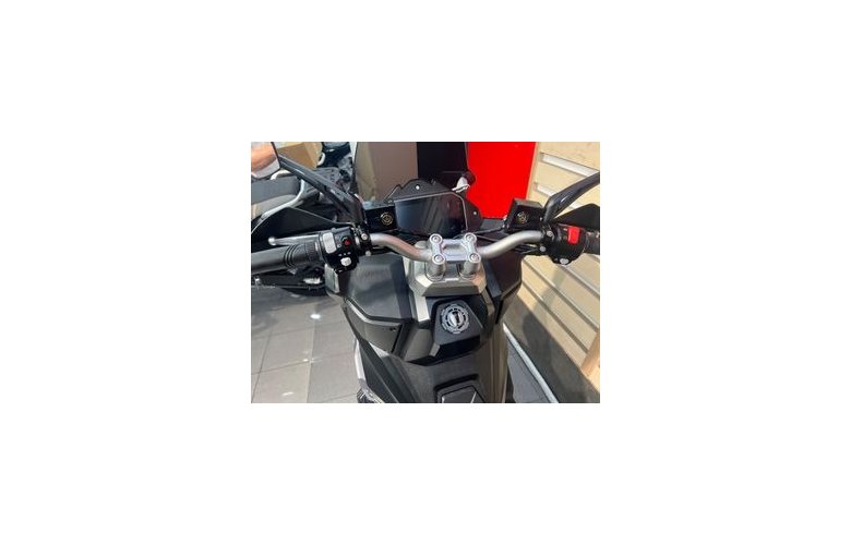 Sym ADX 300 2025