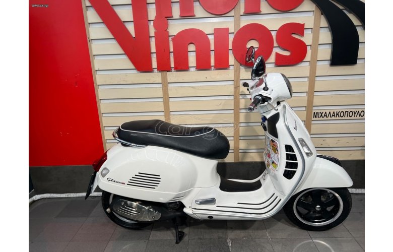 Vespa GTS 300 2012