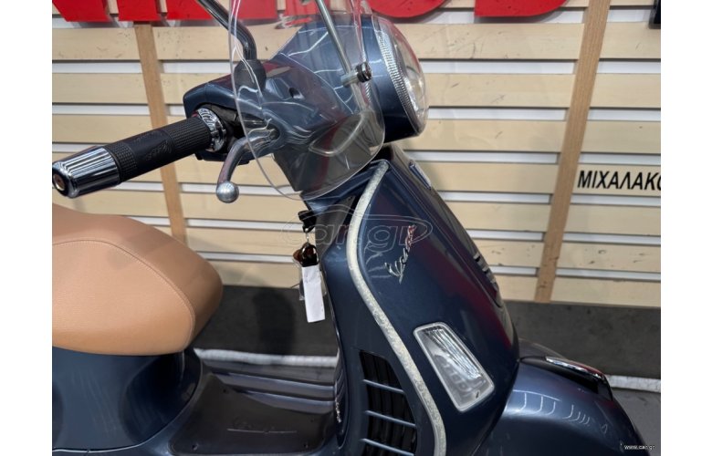 Piaggio Vespa GTS 300 2018 ABS