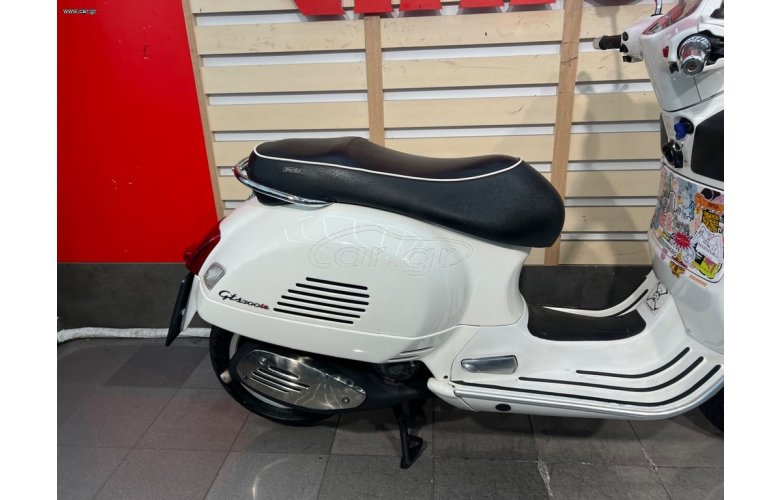 Vespa GTS 300 2012