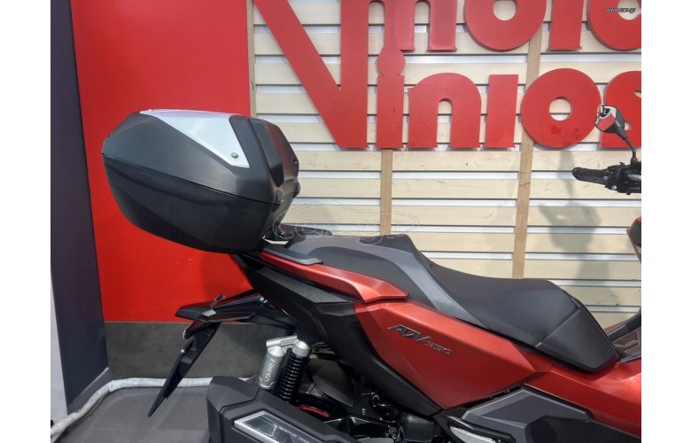 Honda ADV 350 2023 SMART TOP BOX