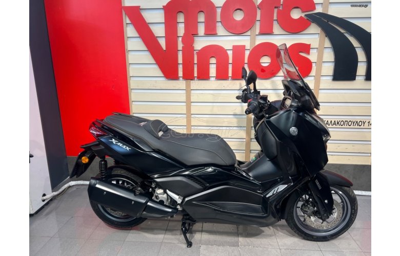 YAMAHA XMAX300 TECH '24