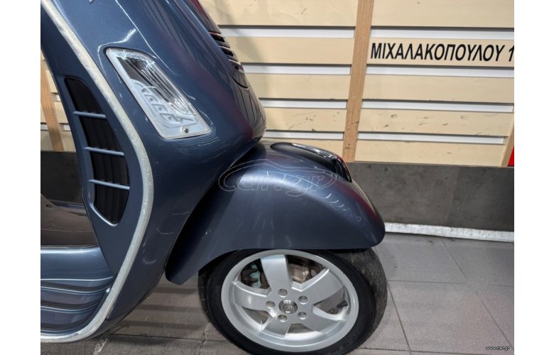 Piaggio Vespa GTS 300 2018 ABS