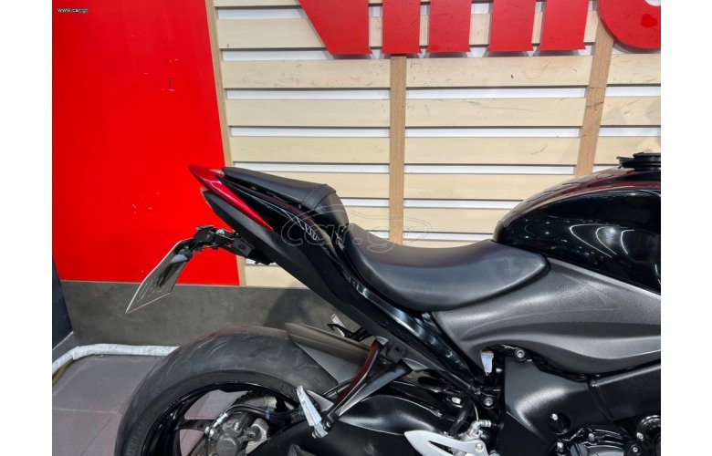 Suzuki GSX-S 1000 2016 F