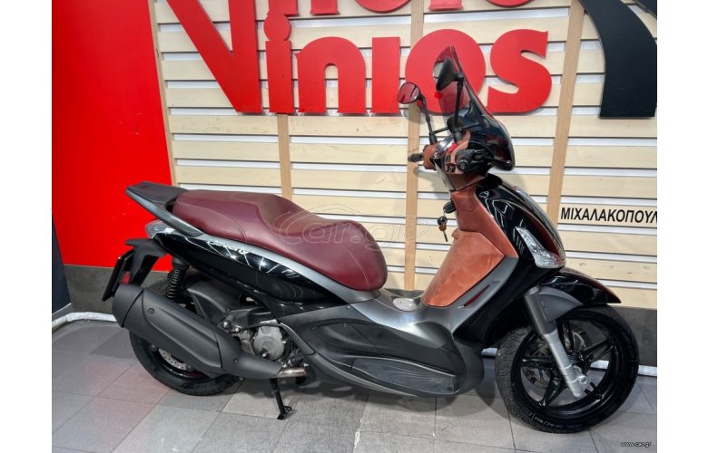 Piaggio Beverly 350 SportTouring 2017 ABS/ASR